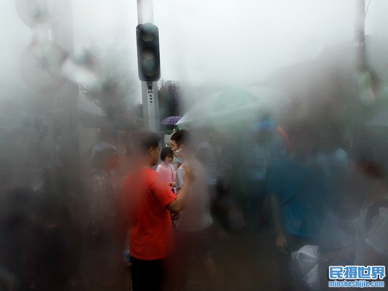 怎样在雨雾坏天气中拍出绝好照片呢 雨雾天气如何拍照
